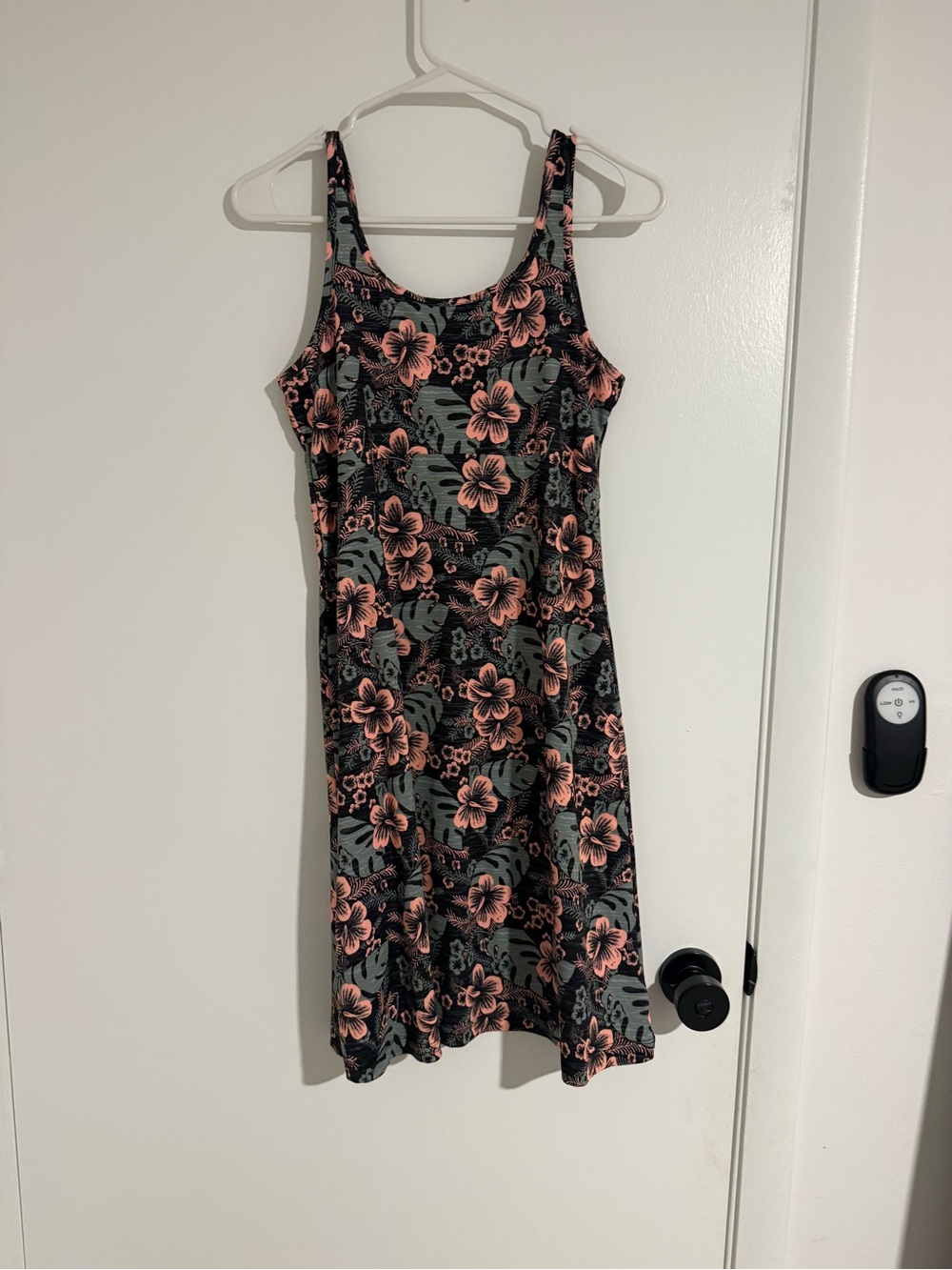 Columbia Sleeveless Black Mini Dress with Pink Floral Print Size S